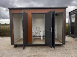 Sanitärcontainer, Toilettenpavillon mit Dreipersonenkabine – Bild 2
