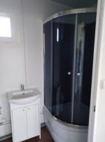Mobiles Tiny House Container mit zwei Schlafzimmern (32 m²) – Bild 5