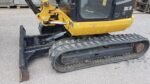 Gebrauchter CAT 302.7D CR Minibagger – 2,67 t (2016) mit 3 Löffeln und Schnellwechsler – Bild 8