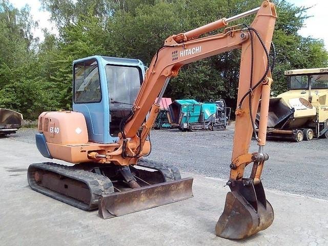 Hitachi-EX-40-dOccasion-001.jpg Gebrauchter Hitachi EX40 Minibagger – 4,1 t (2000) mit 3 Löffeln – Bild 1
